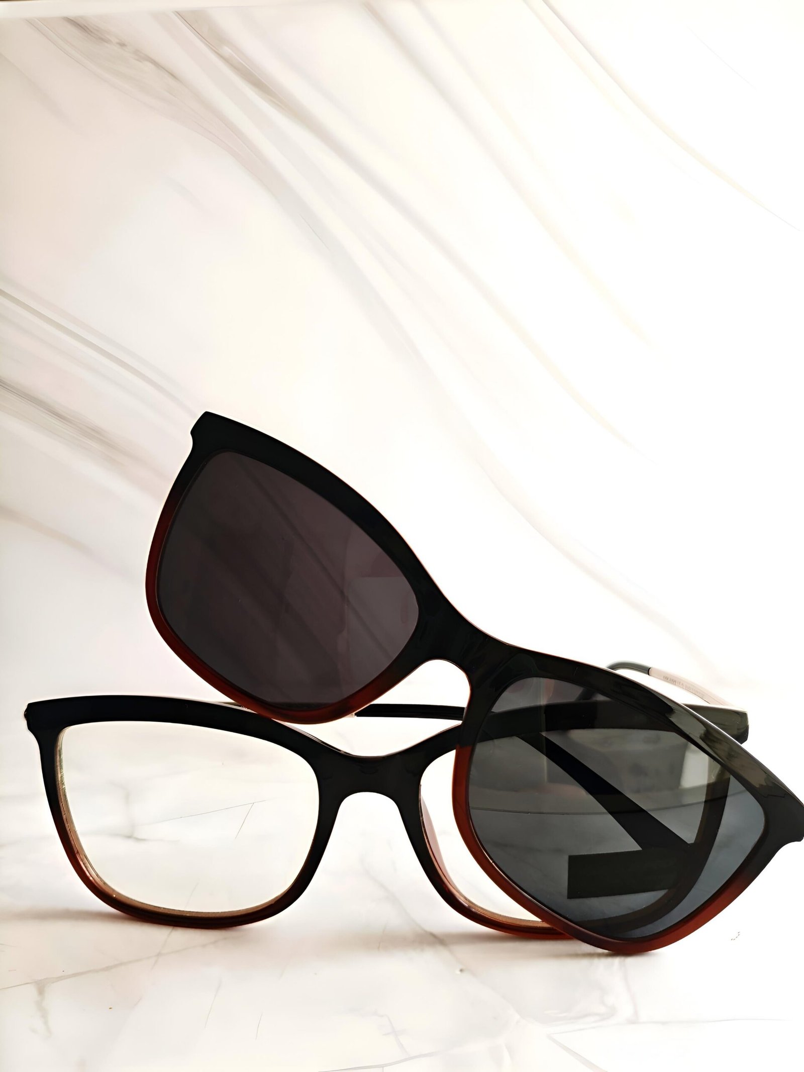 SOLANO CLIP ON - MOCHA