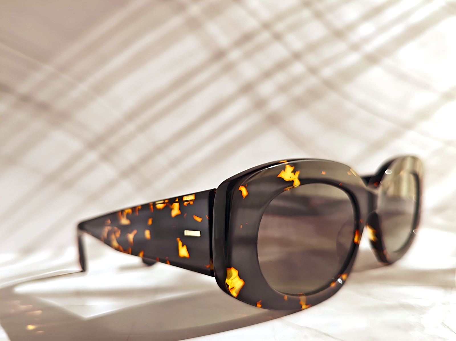 SHERLOCK - MONACO TORTOISE - Image 2